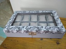 Caixa relógiio 10 divisórias com almofadas tampa vidro