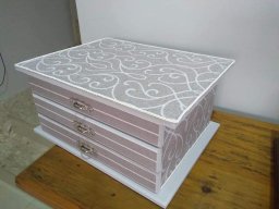 Caixa 3 Gavestas Com Divisórias Estampa Branca